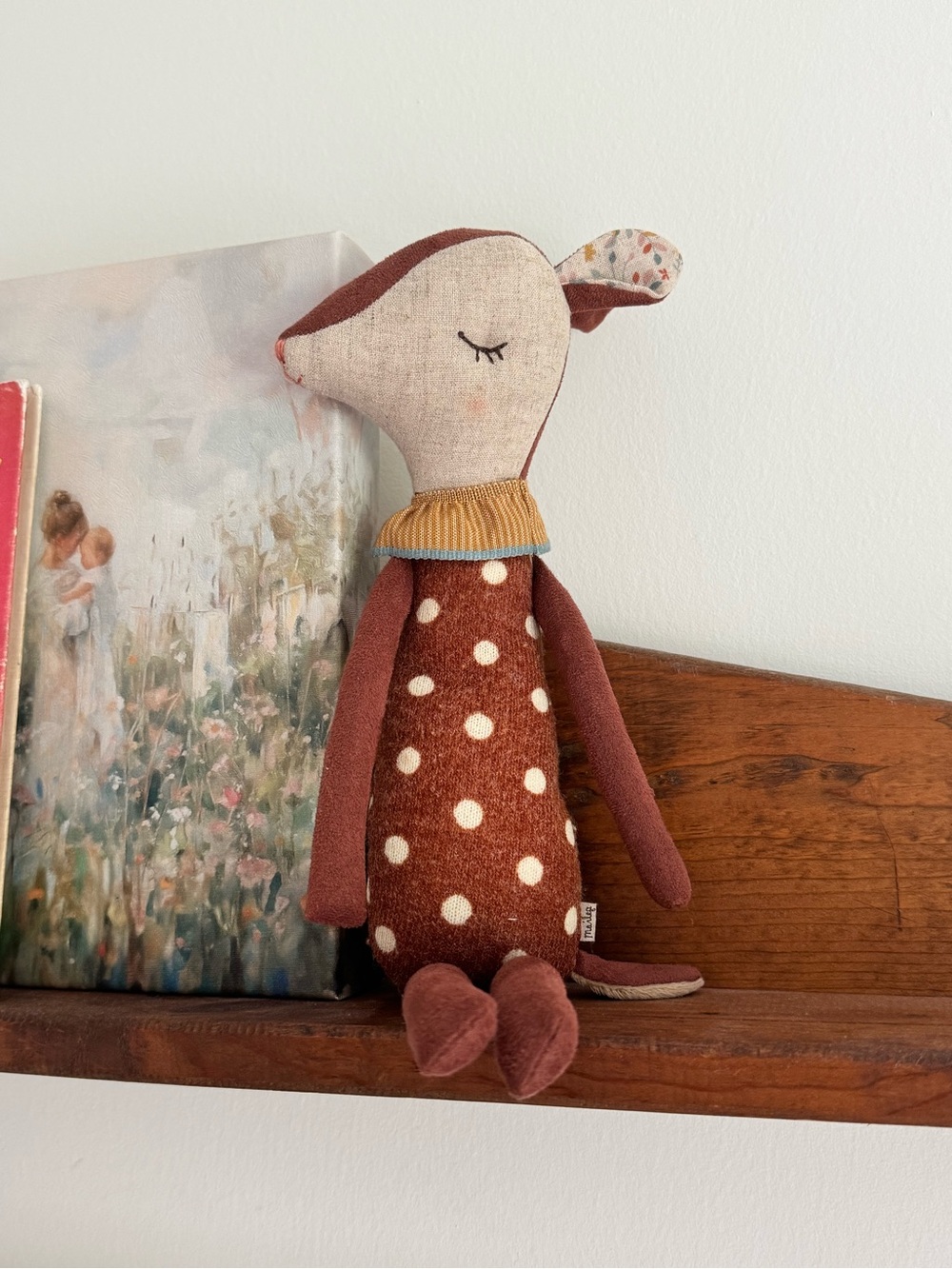 Maileg sleepy wakey deer